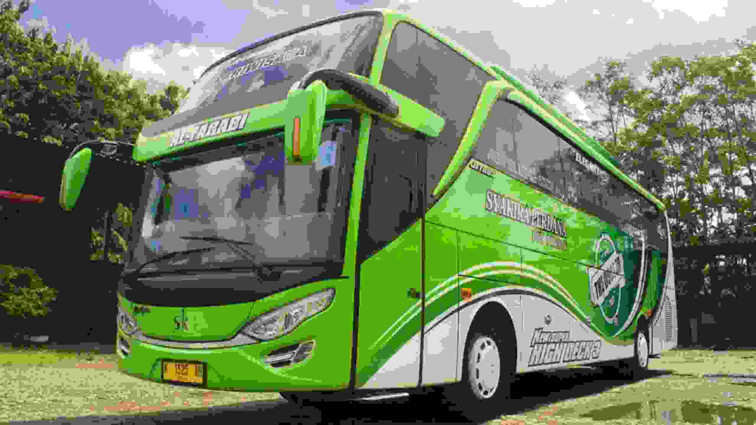 bus pariwisata jakarta