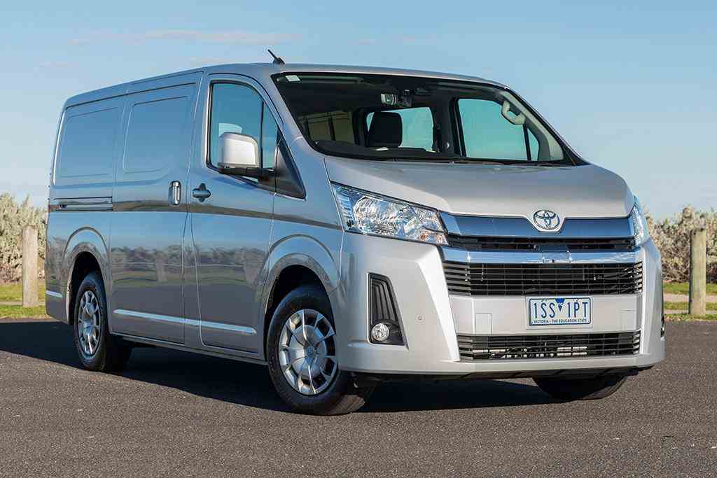 sewa hiace karawang