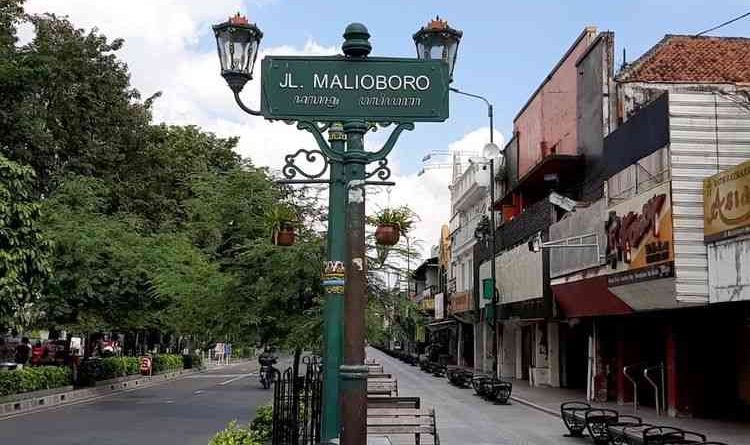 pengalaman berbelanja di Malioboro