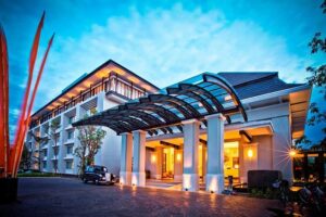 HARRIS Hotel and Conventions Malang Adalah Rekomendasi Hotel di Malang