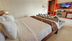 DreamLand Hotel & Lounge Bondowoso salah satu Rekomendasi Hotel di Bondowoso