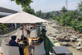 Cafe di Bogor dengan Nuansa Alam