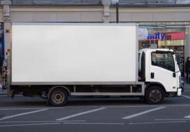 sewa mobil box angkut barang