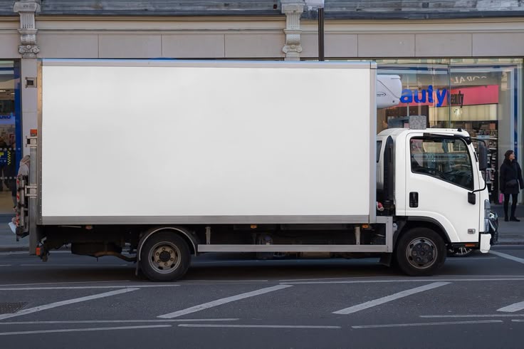 sewa mobil box angkut barang