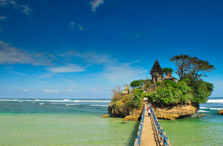 Menjelajahi Wisata Malang Selatan, Surga Tersembunyi di Ujung Jawa Timur