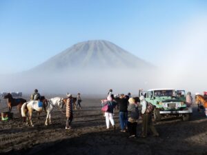 Wisata Malang Bromo