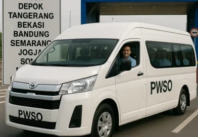 mobil travel hiace